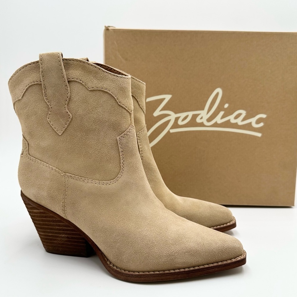 Zodiac Roslyn Western Boot Sand Suede